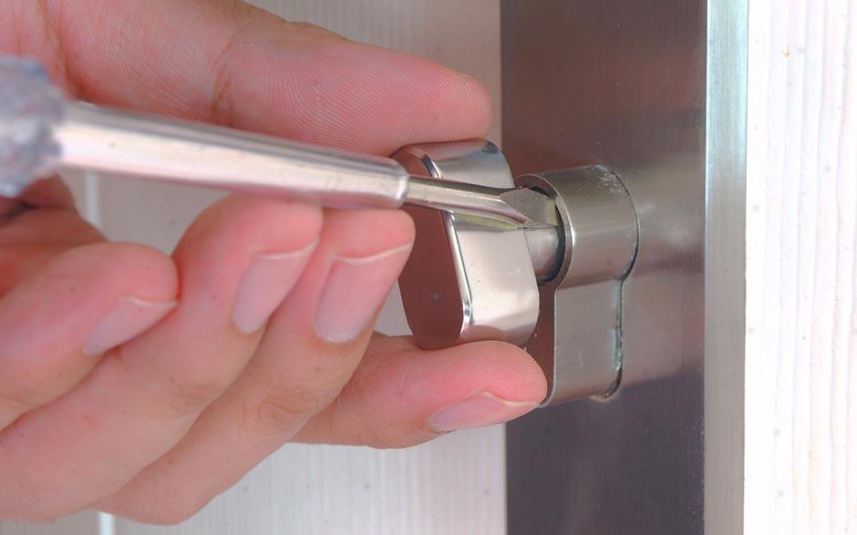 Allauch ouverture porte fenetre
